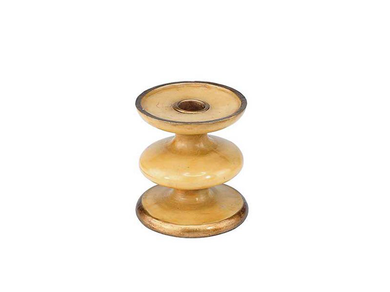 Ringlet Candle Stand